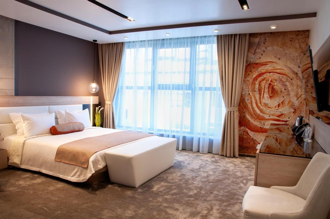 Family Hotel Business Club シュメン エクステリア 写真